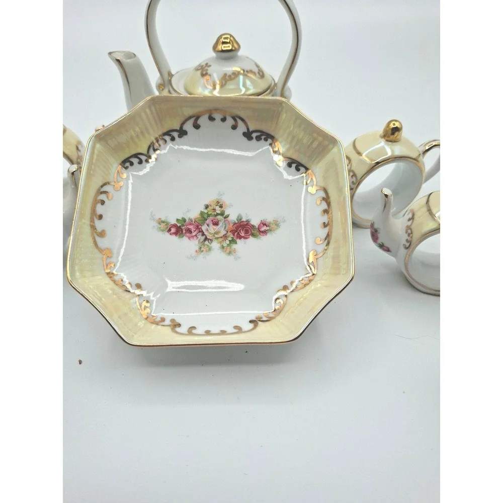 N/A vintage lusterware